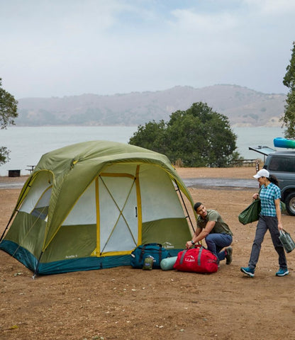 L.L.Bean Acadia 6-Person Family Tent - US 9057