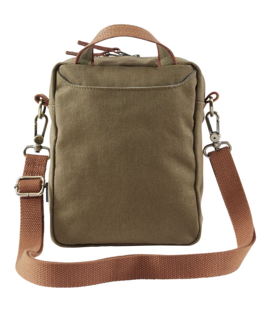 Essential Crossbody Bag - US 9015