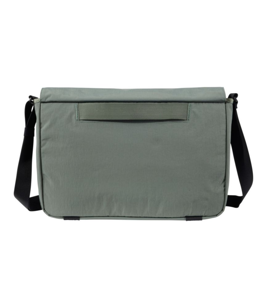 Wharf Street Messenger Bag - US 8788